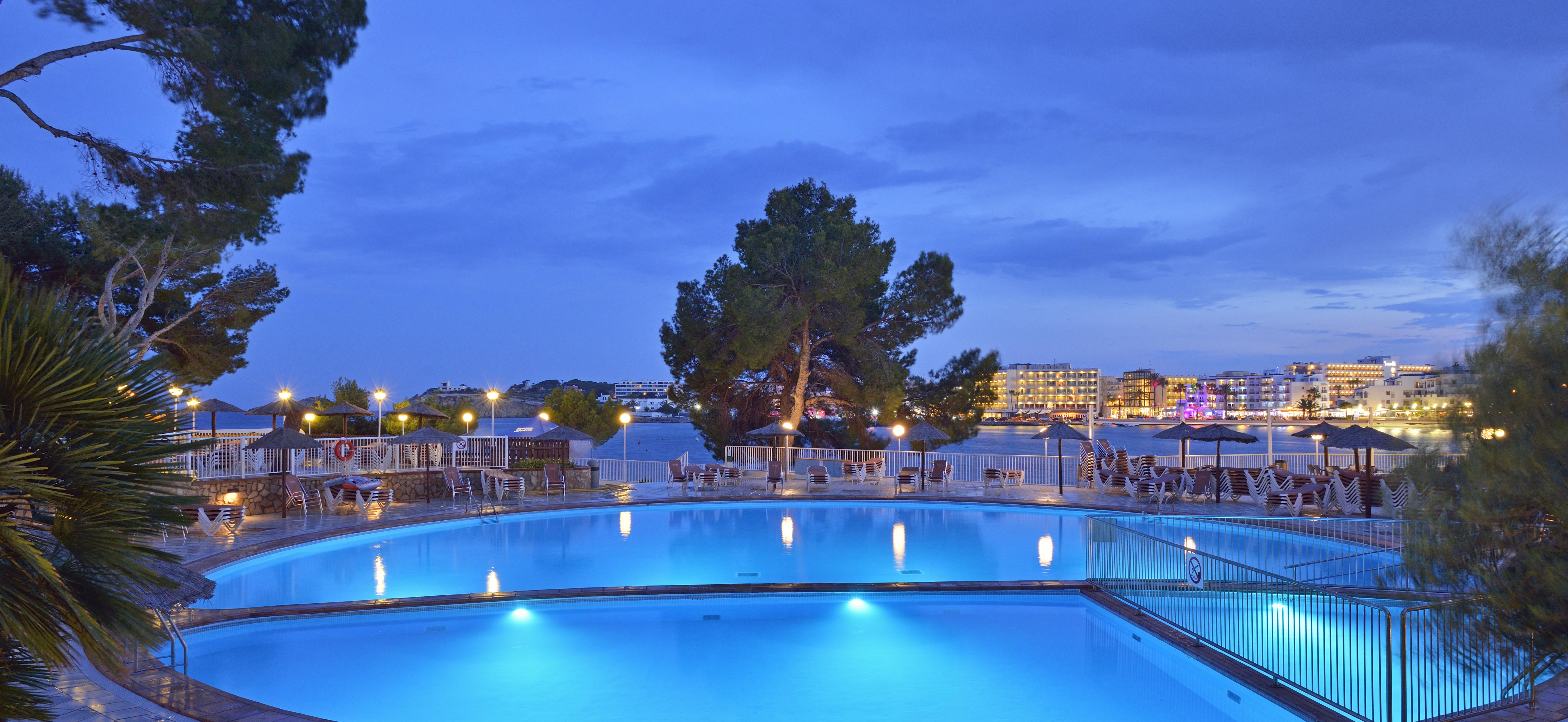 Alua Hotel Miami Ibiza Es Cana Esterno foto
