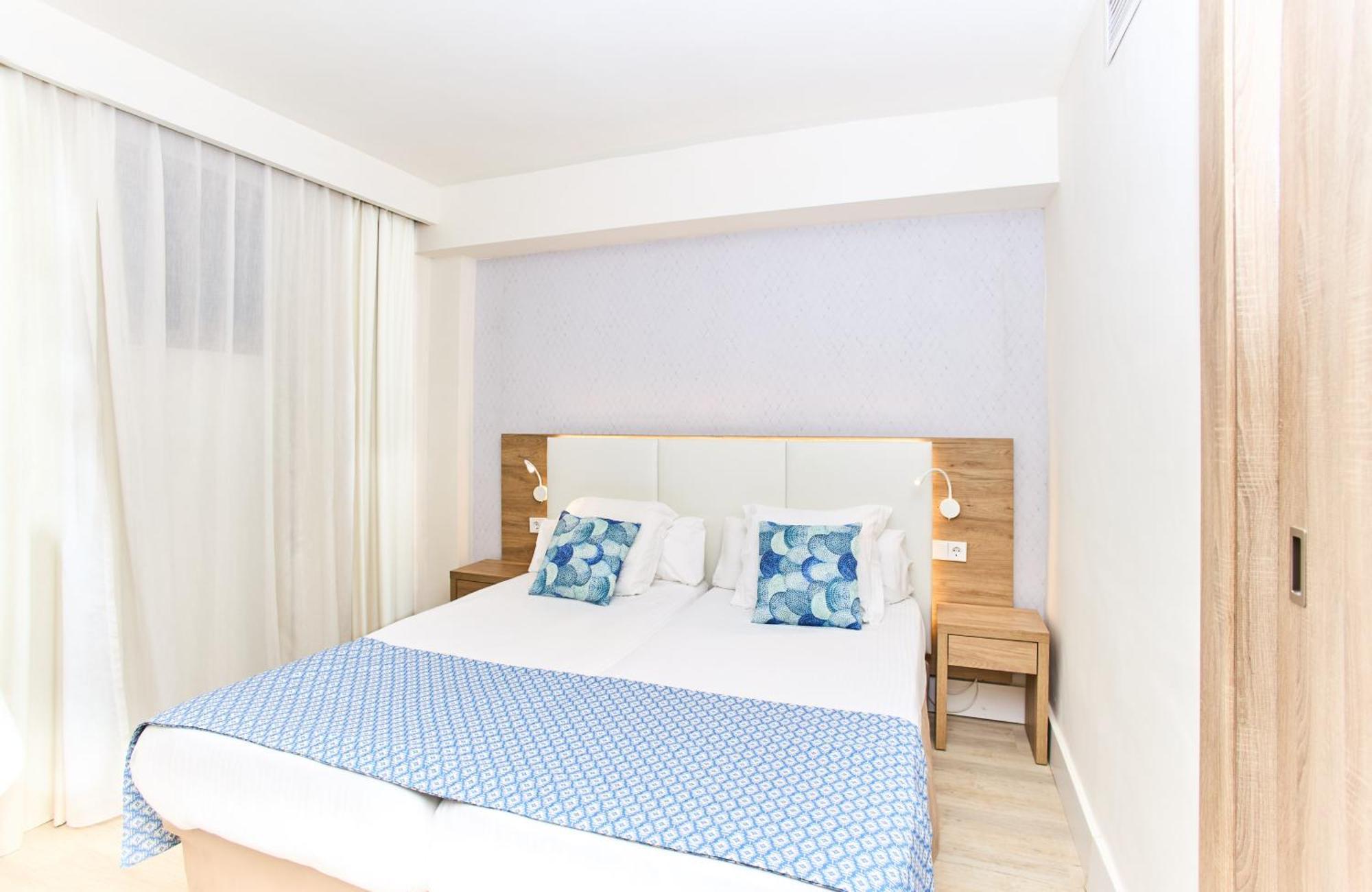 Alua Hotel Miami Ibiza Es Cana Esterno foto
