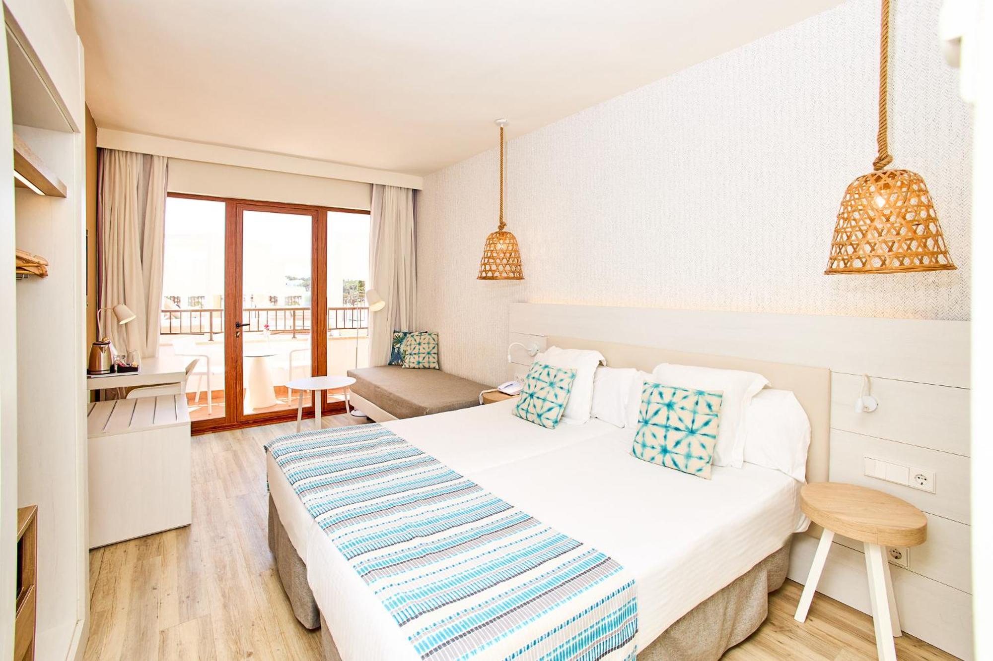 Alua Hotel Miami Ibiza Es Cana Esterno foto